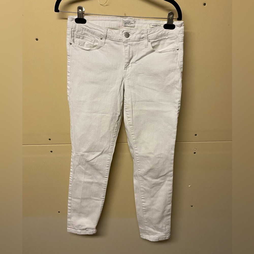 2/$20❤️- JEANS | Women’s Jessica Simpson jeans size 28/6